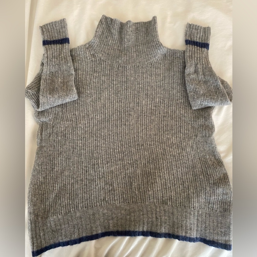 James Perse 💯% Cashmere Open Knit Mock Neck Sweater Grey / Blue Striped size M